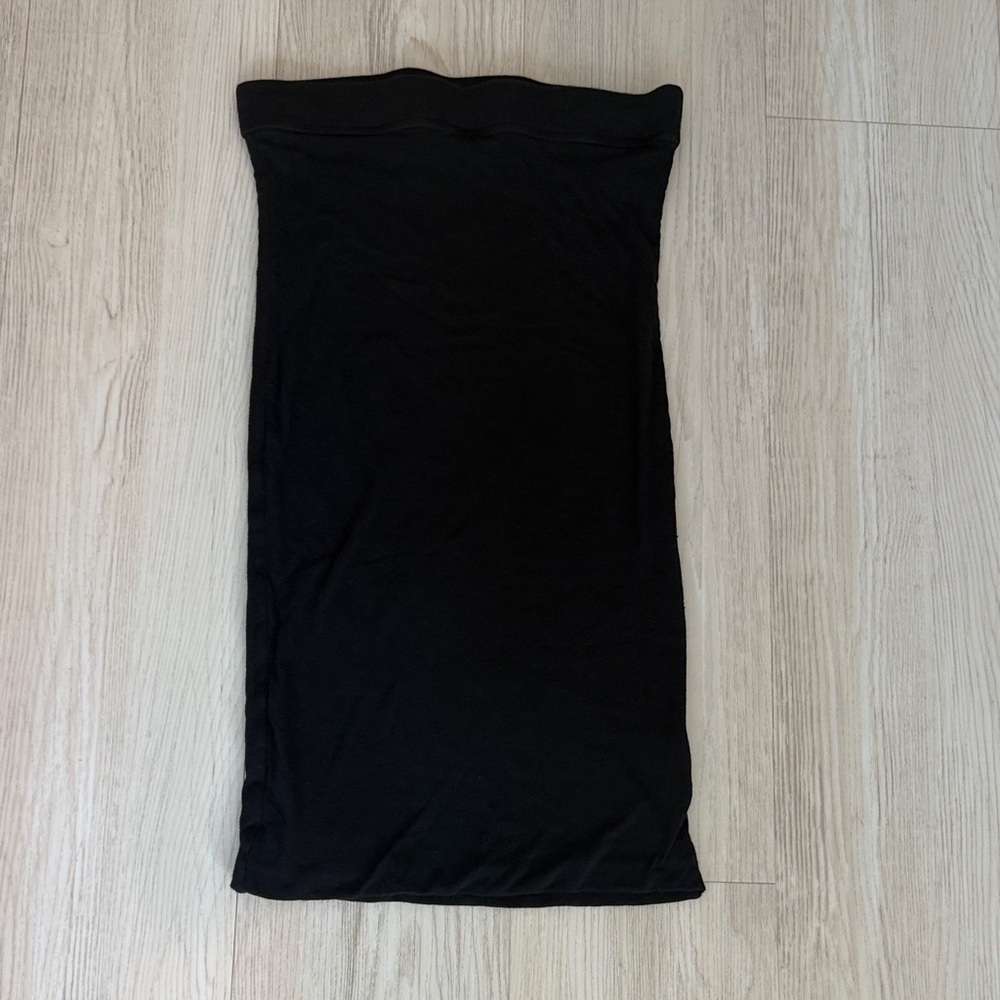 James Perse Classic Black Pencil Skirt